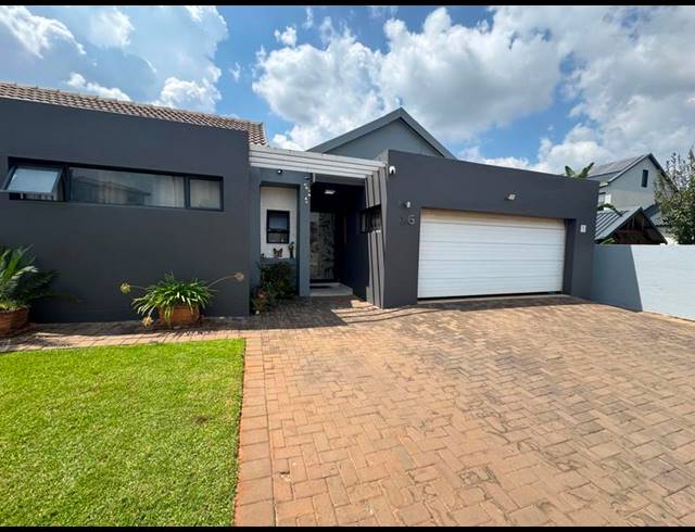 3 BEDROOM HOUSE FOR SALE IN MIDSTREAM MEADOWS